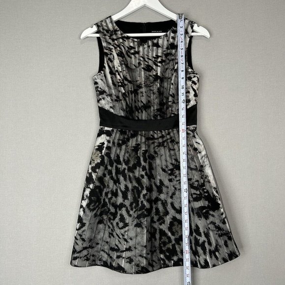 Karen Millen Womens Dress 6 Black Pleated Mesh Animal Print Fit Flare Cocktail - Picture 3 of 11